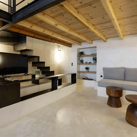 Sommaripa Loft In Old Town * Ándros